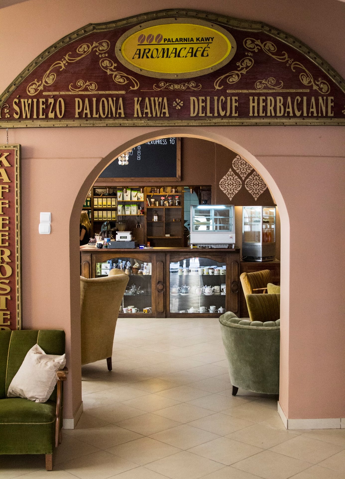 Palarnia kawy Aroma Cafe interior