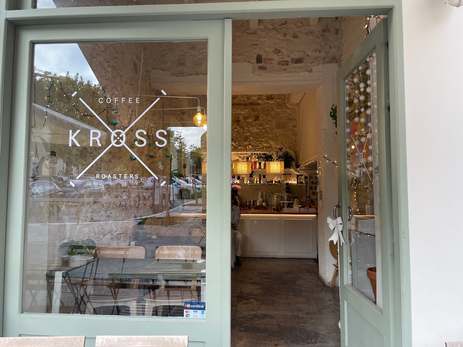 KROSS COFFEE ROASTERS