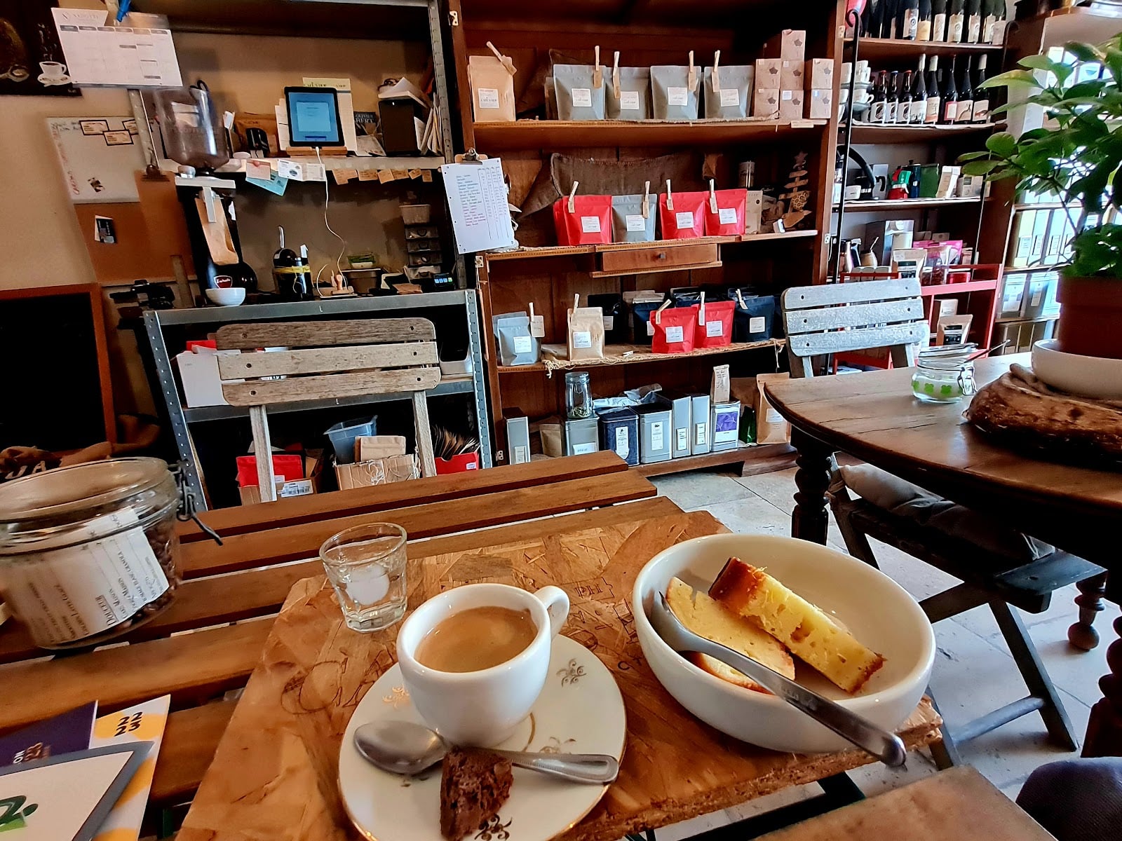 Photo of Café-s-Hop Cavaillon