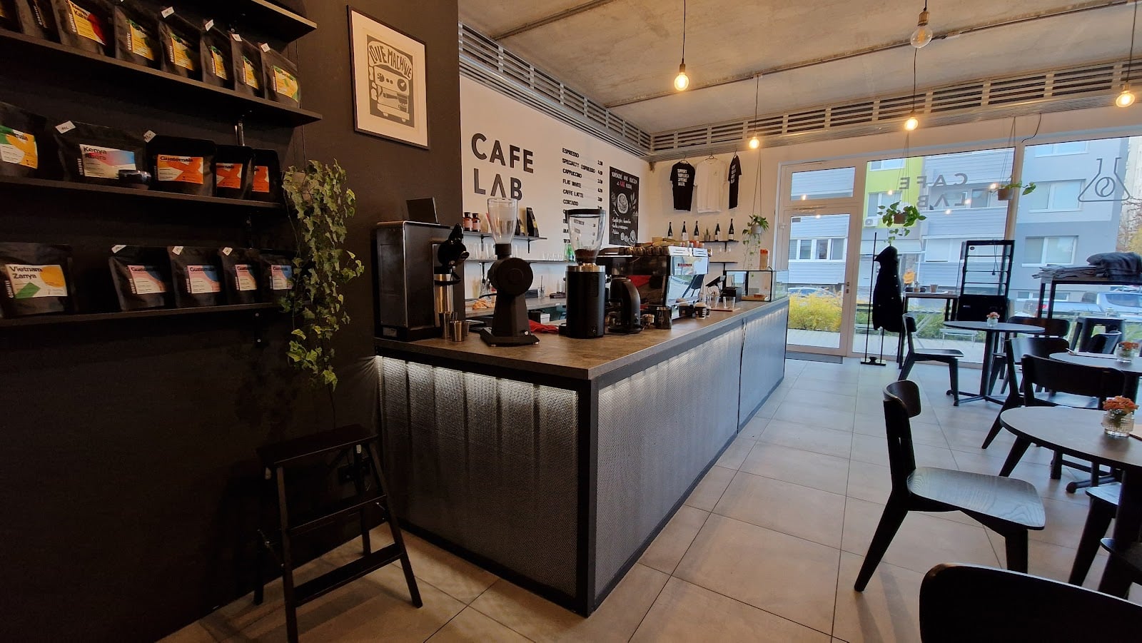 Cafe Lab