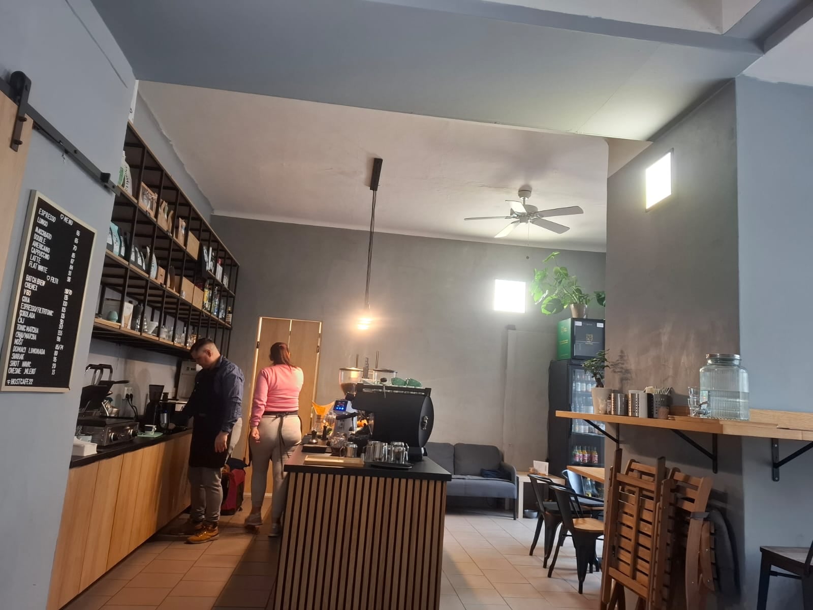 Jörđ Cafe interior