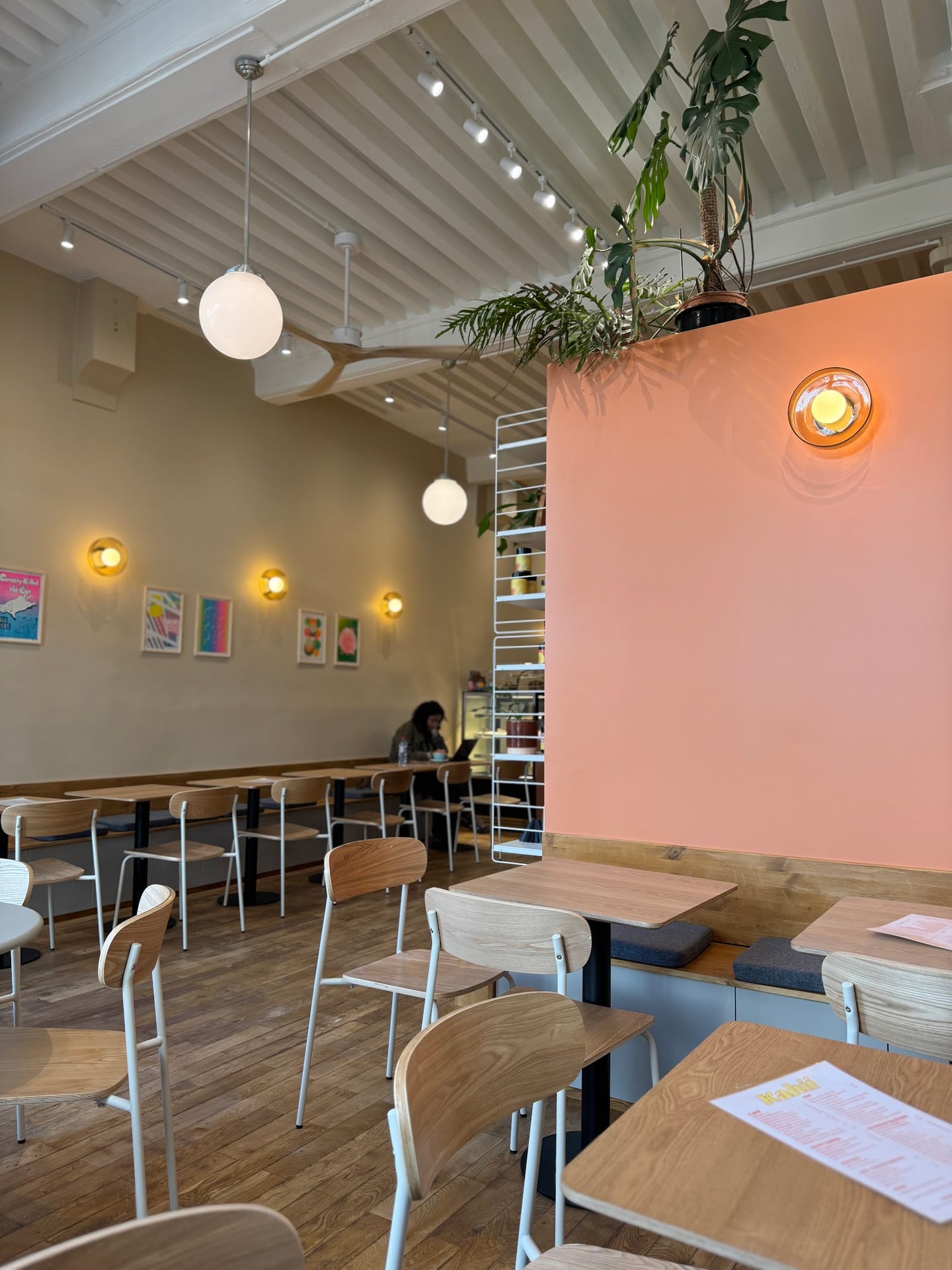 Kahii interior