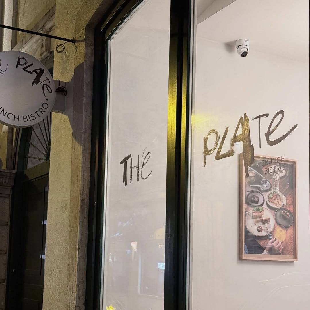The Plate Brunch Bistro interior
