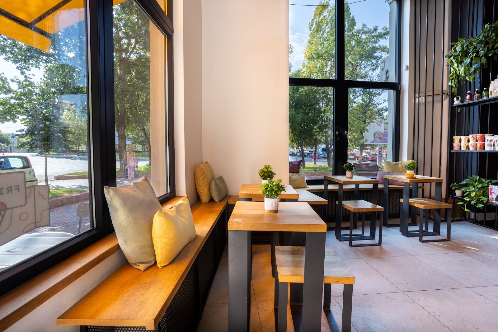Sip Sip specialty coffee interior