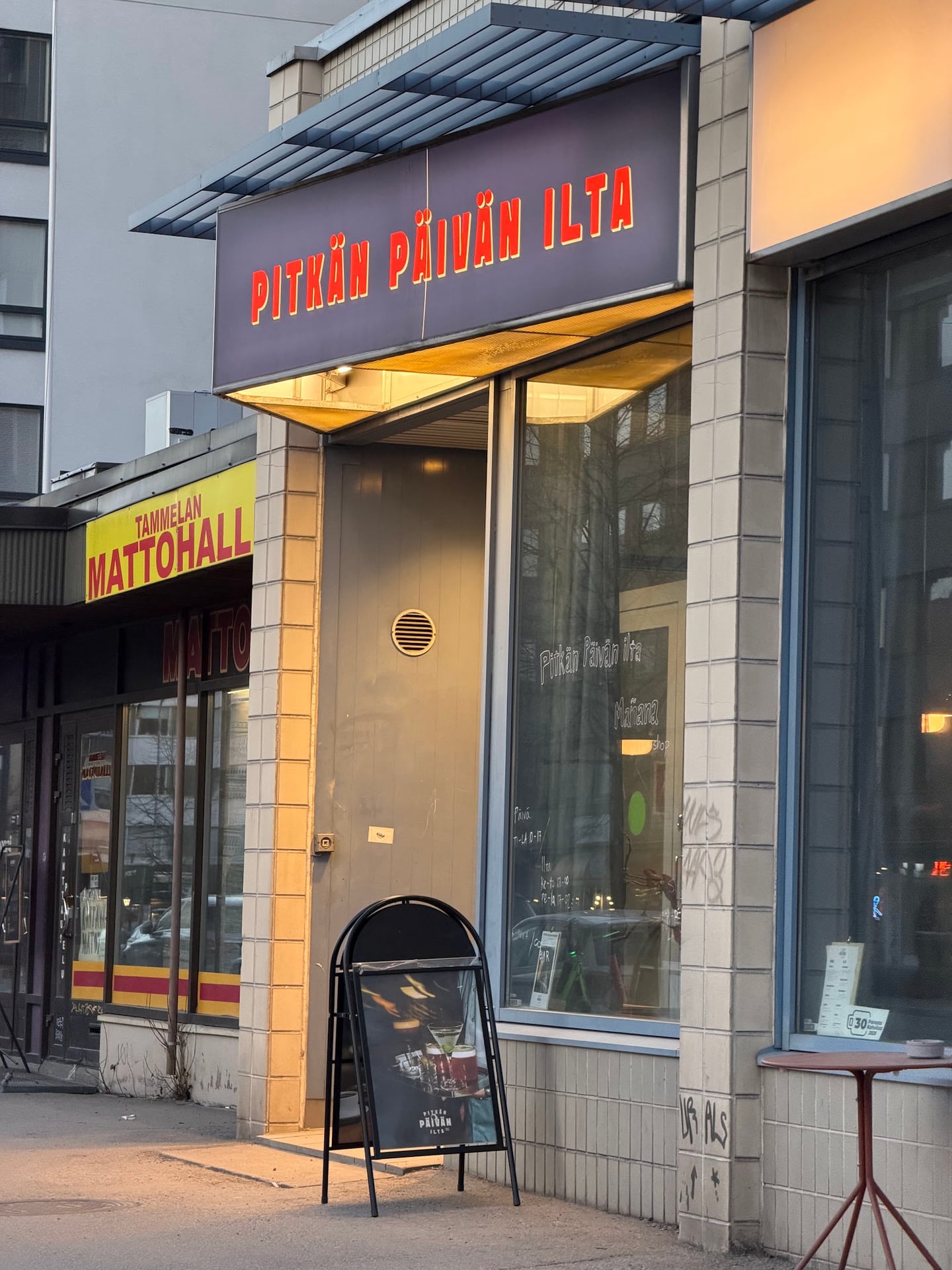 Pitkän Päivän ilta