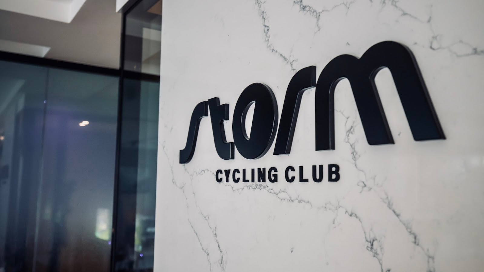 Storm Cycling Club interior