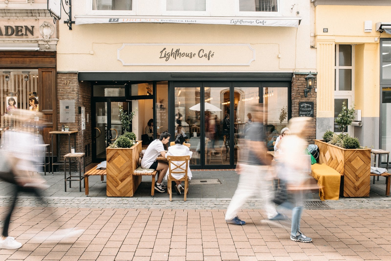 Lighthouse Café