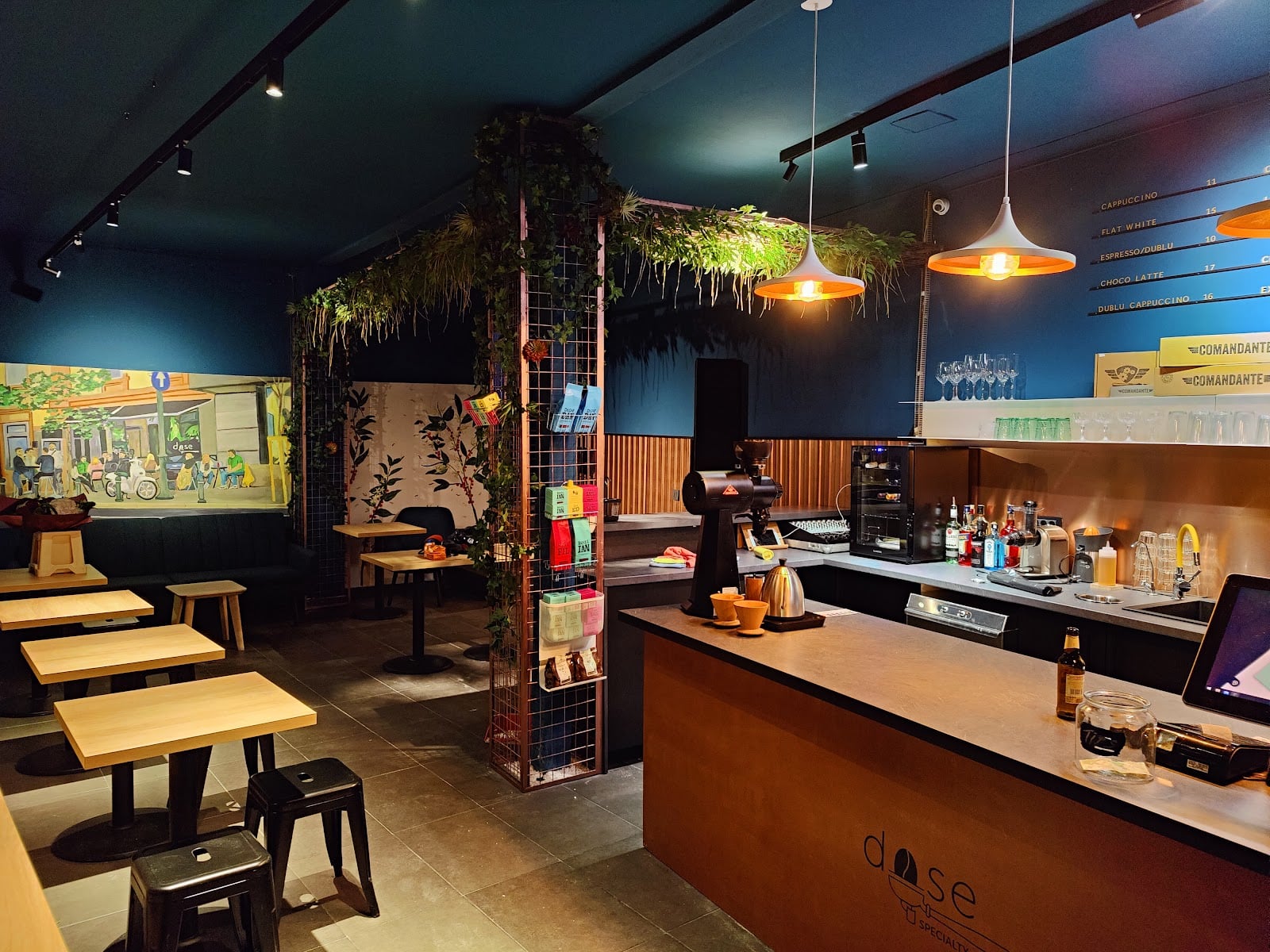 Dose Specialty Coffee interior