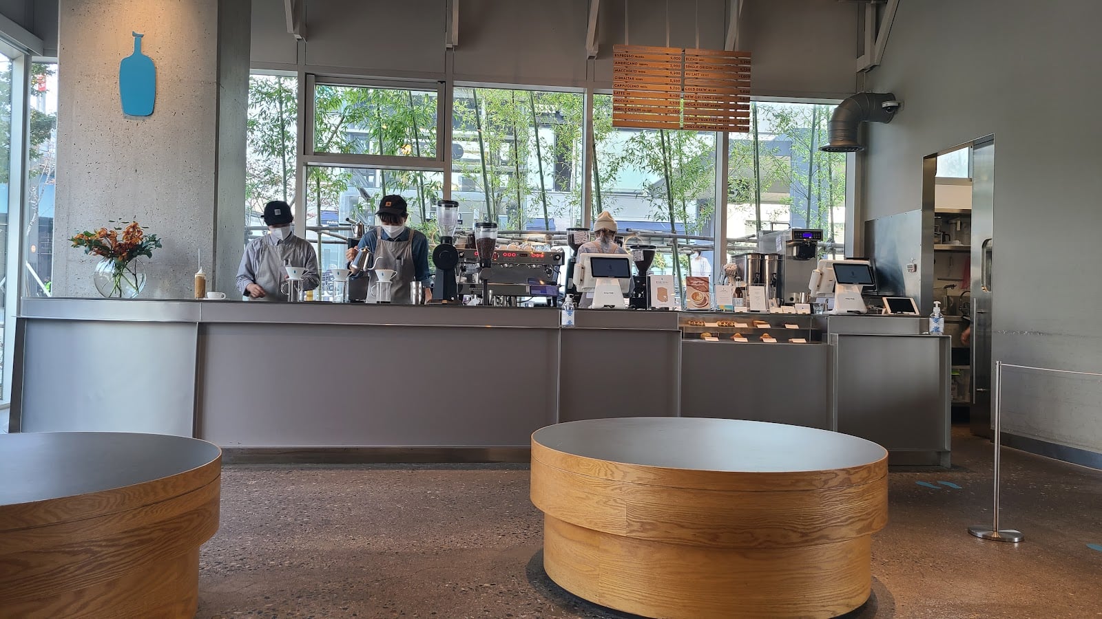 Blue Bottle Apgujeong Cafe