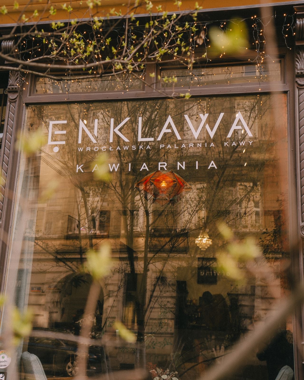 Enklawa Cafe interior
