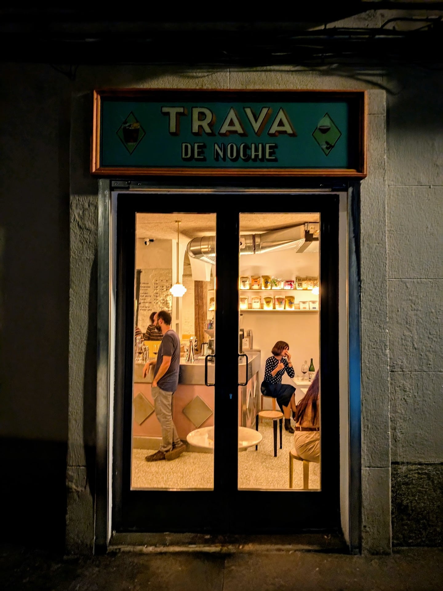 Trava interior