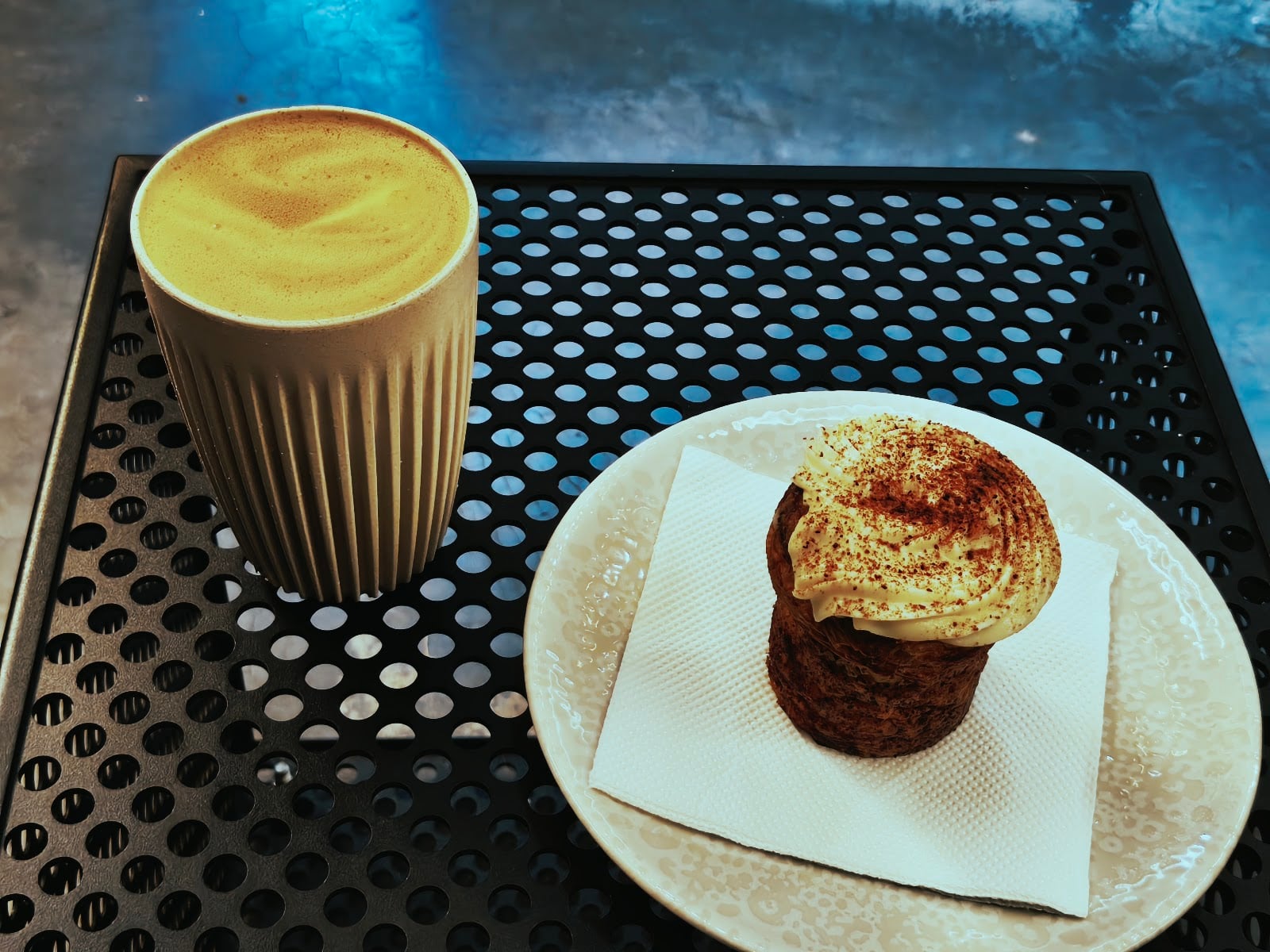 Photo of Artist Specialty Coffee, Stari grad
