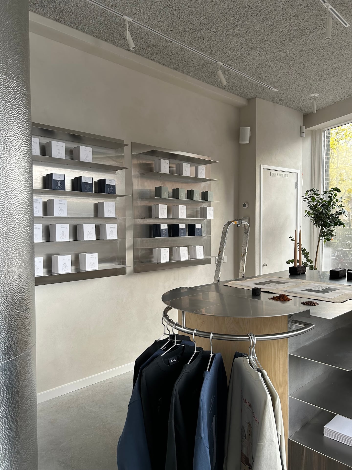 Dak Showroom by Dak Coffee Roasters interior