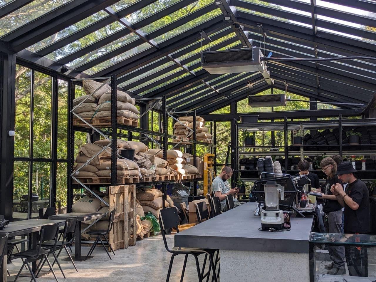 Coffee LAB | Lisi Lake