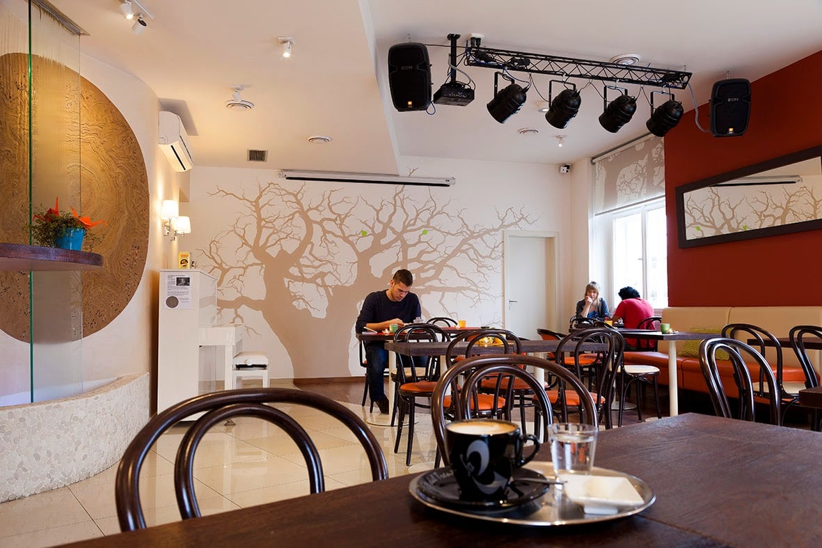 Ala Coffee interior