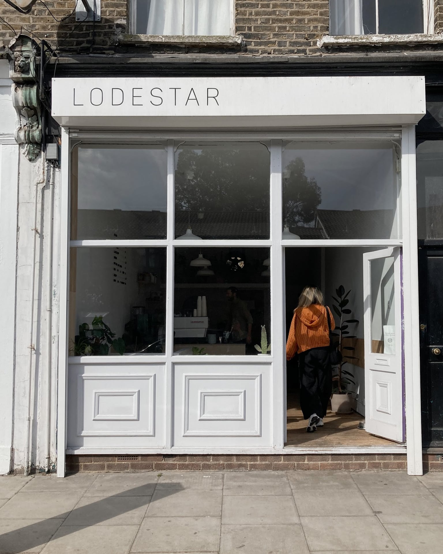 Lodestar Coffee interior
