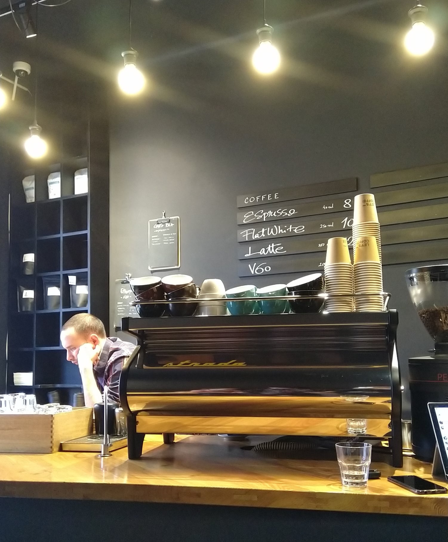 LET’S COFFEE