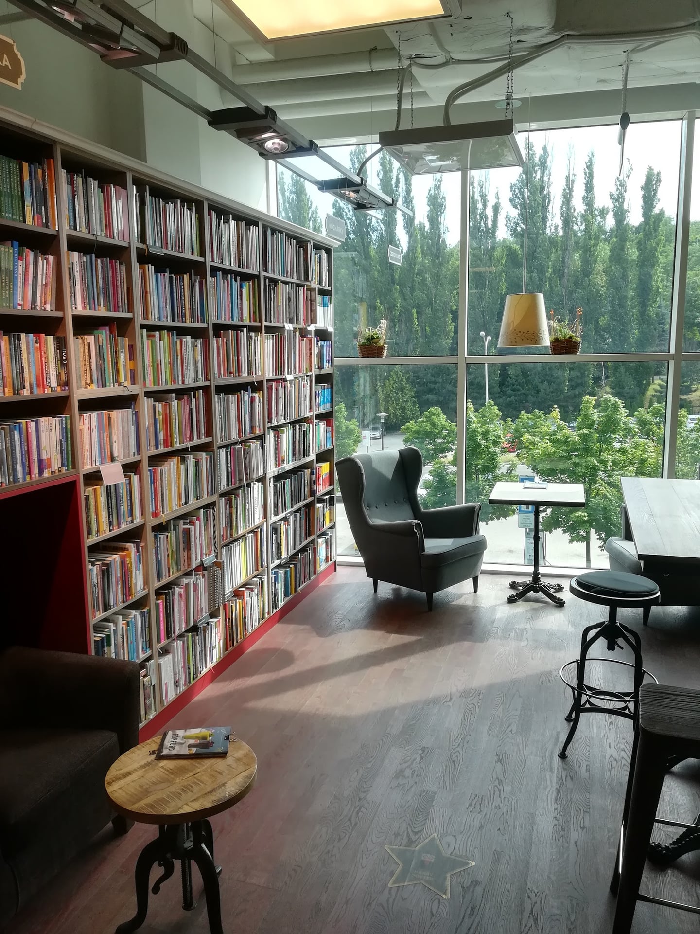 Foxford interior