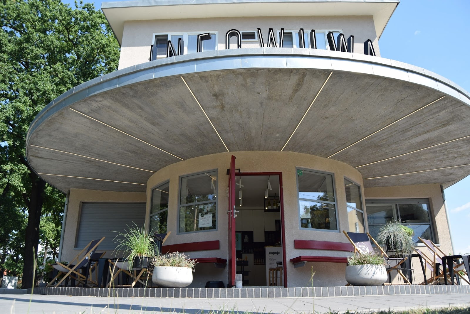 WUWAcafe