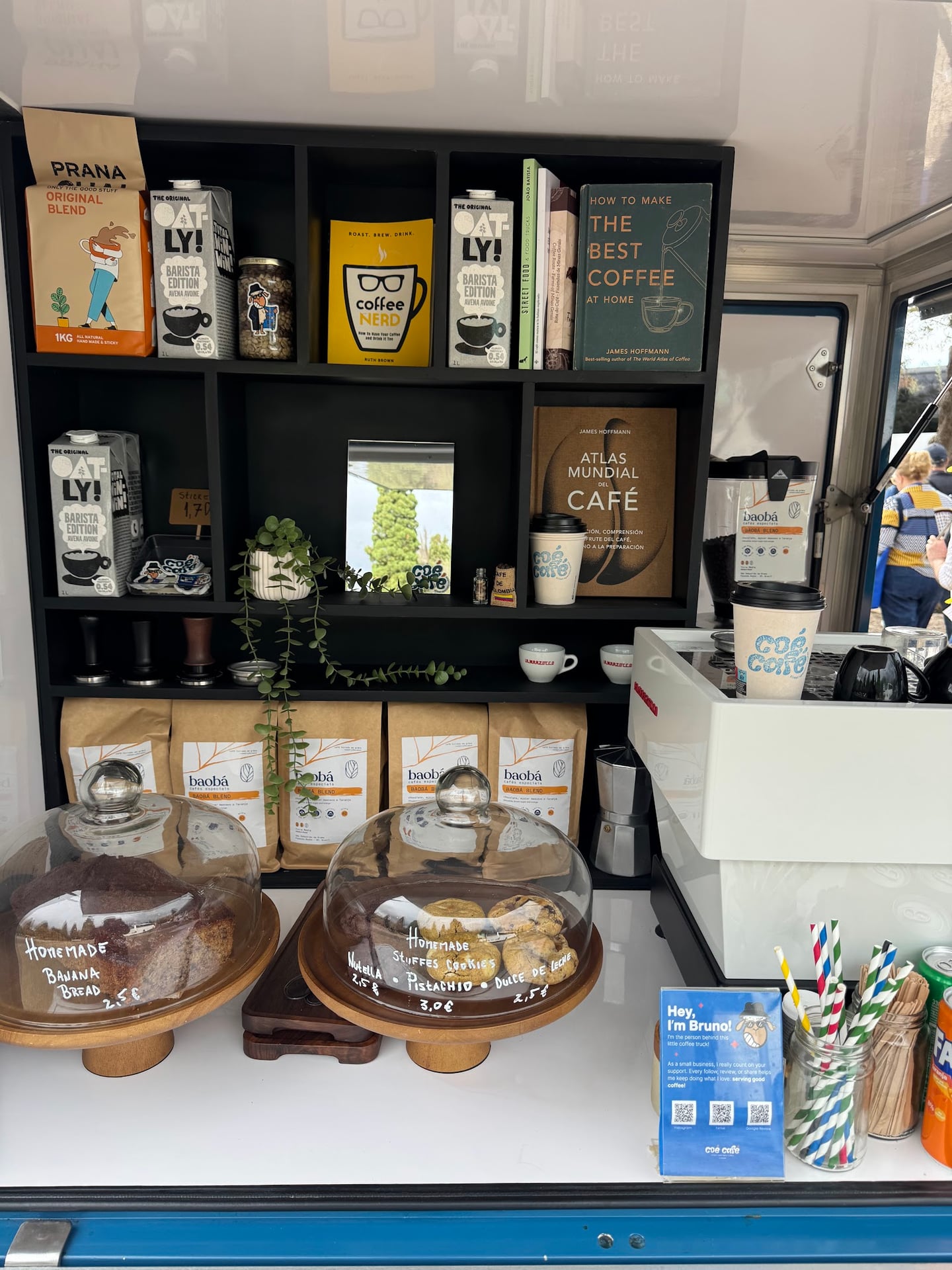 Coé Café ☕️🍪 interior