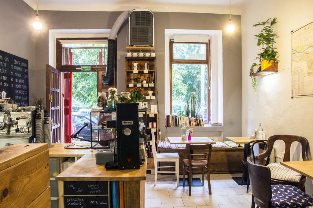 mamacoffee Jiřího z Poděbrad interior
