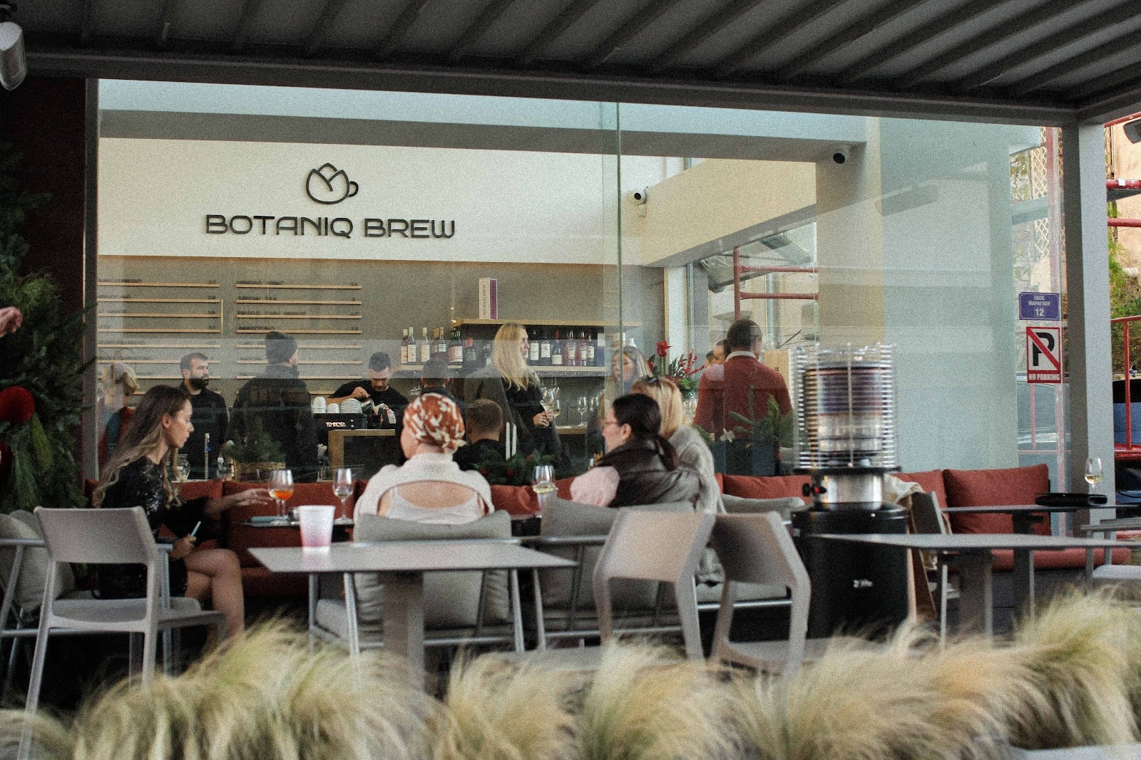Botaniq Brew — Unique Flowers | Specialty Coffee | Social Space