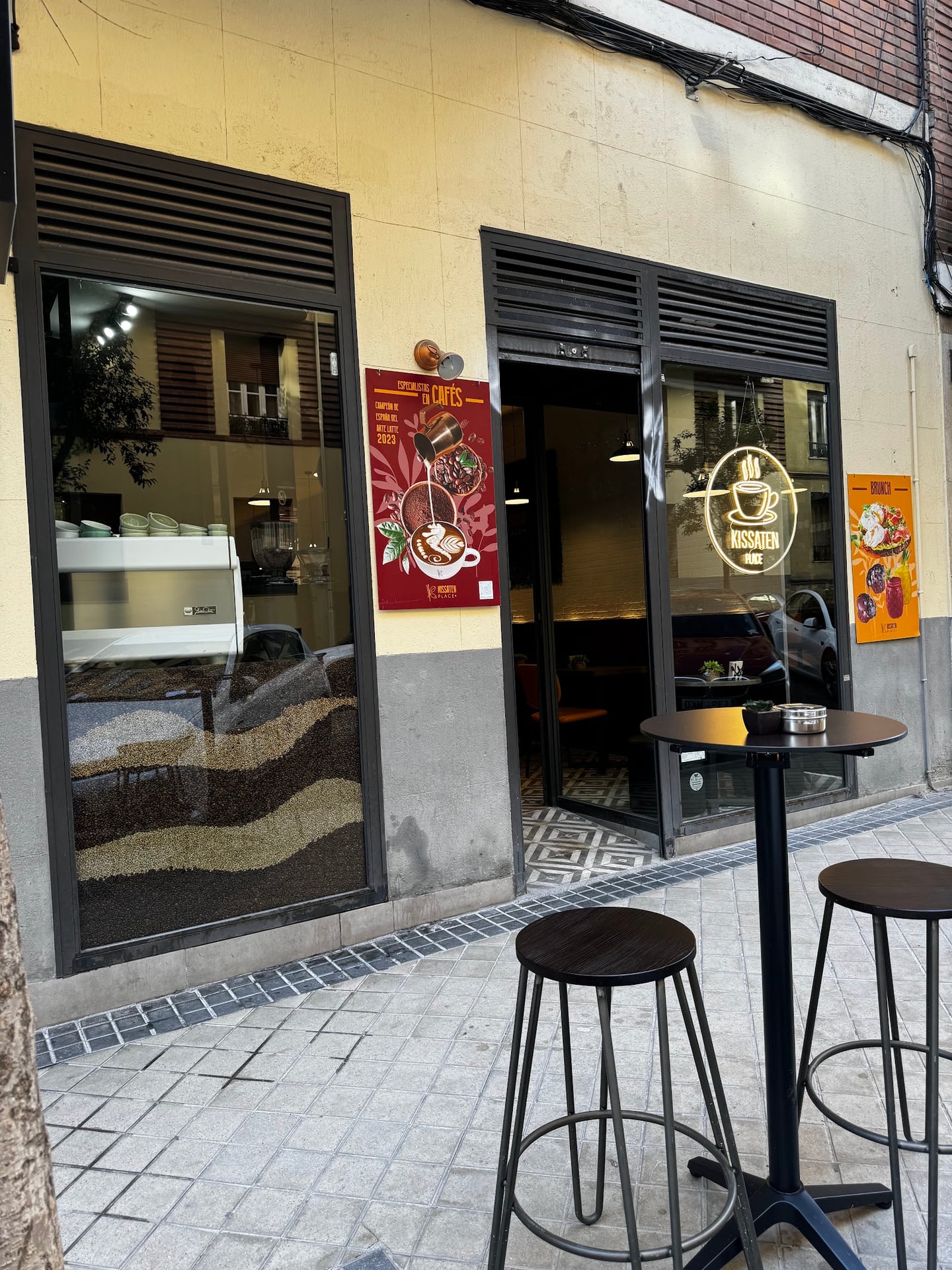 Kissaten.place Specialty coffee interior