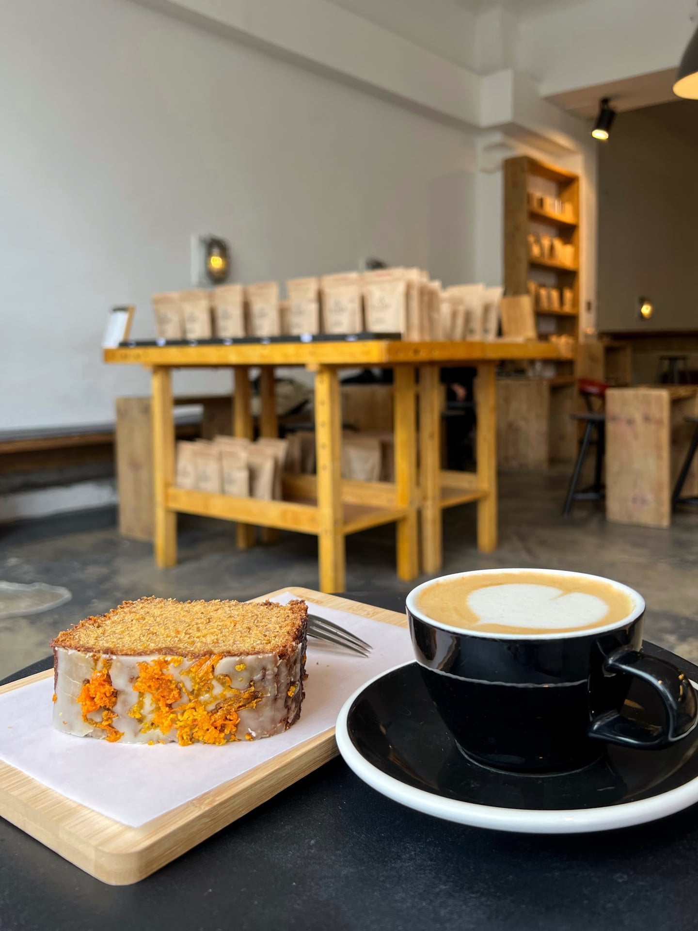 THE BARN Schönhauser Allee Café interior