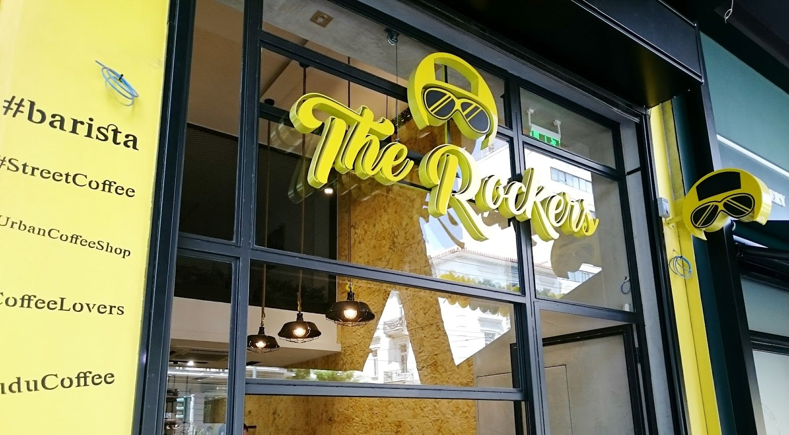 Rockers Coffee Gang interior