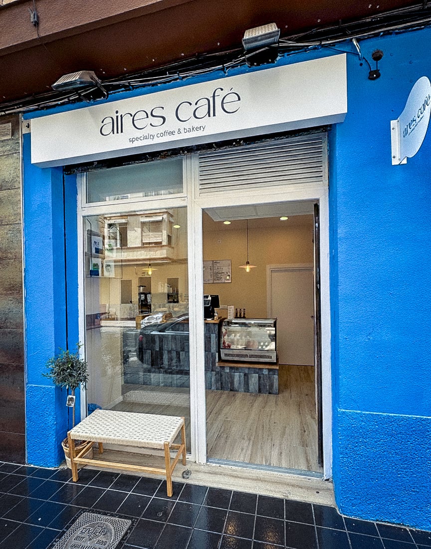AIRES CAFÉ-café de especialidad interior