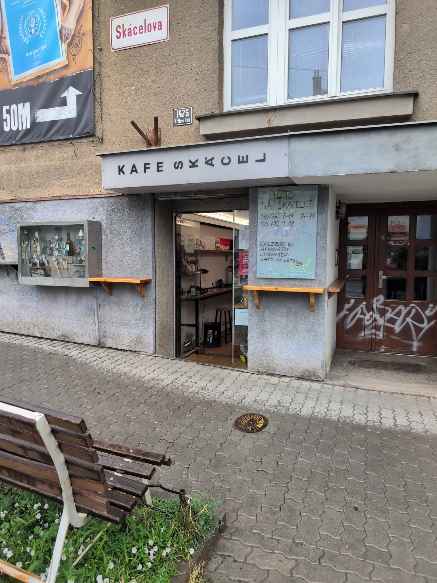 Kafe Skácel interior
