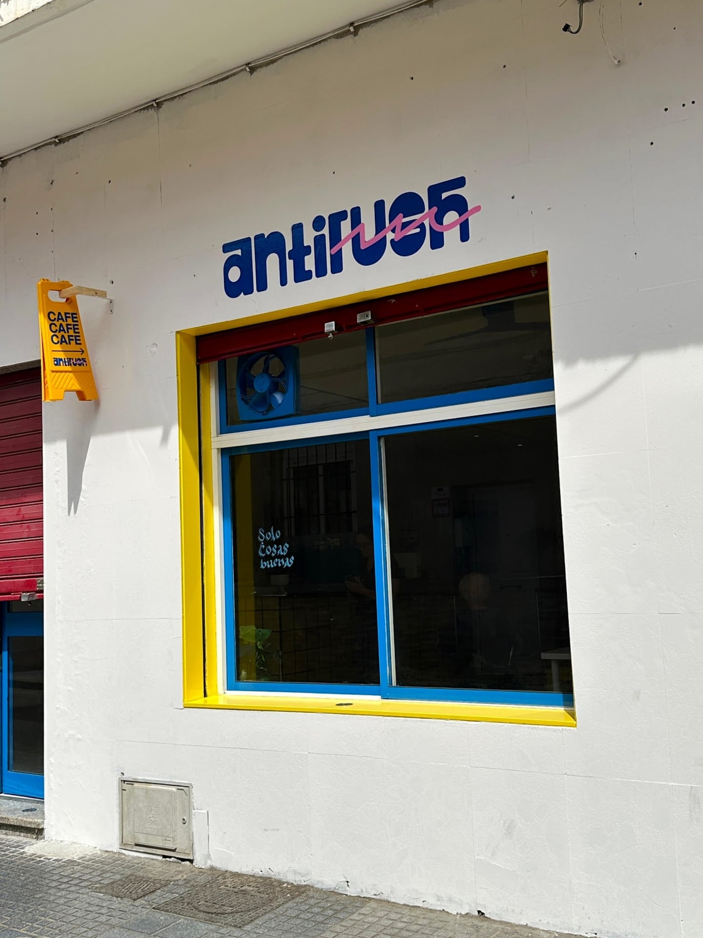 antirush | specialty coffee interior