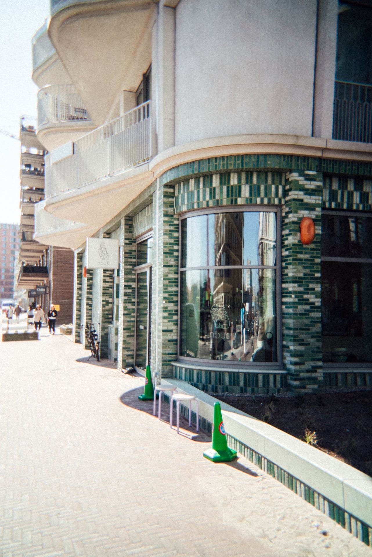 Nous - Coffee Store Docklandsweg interior