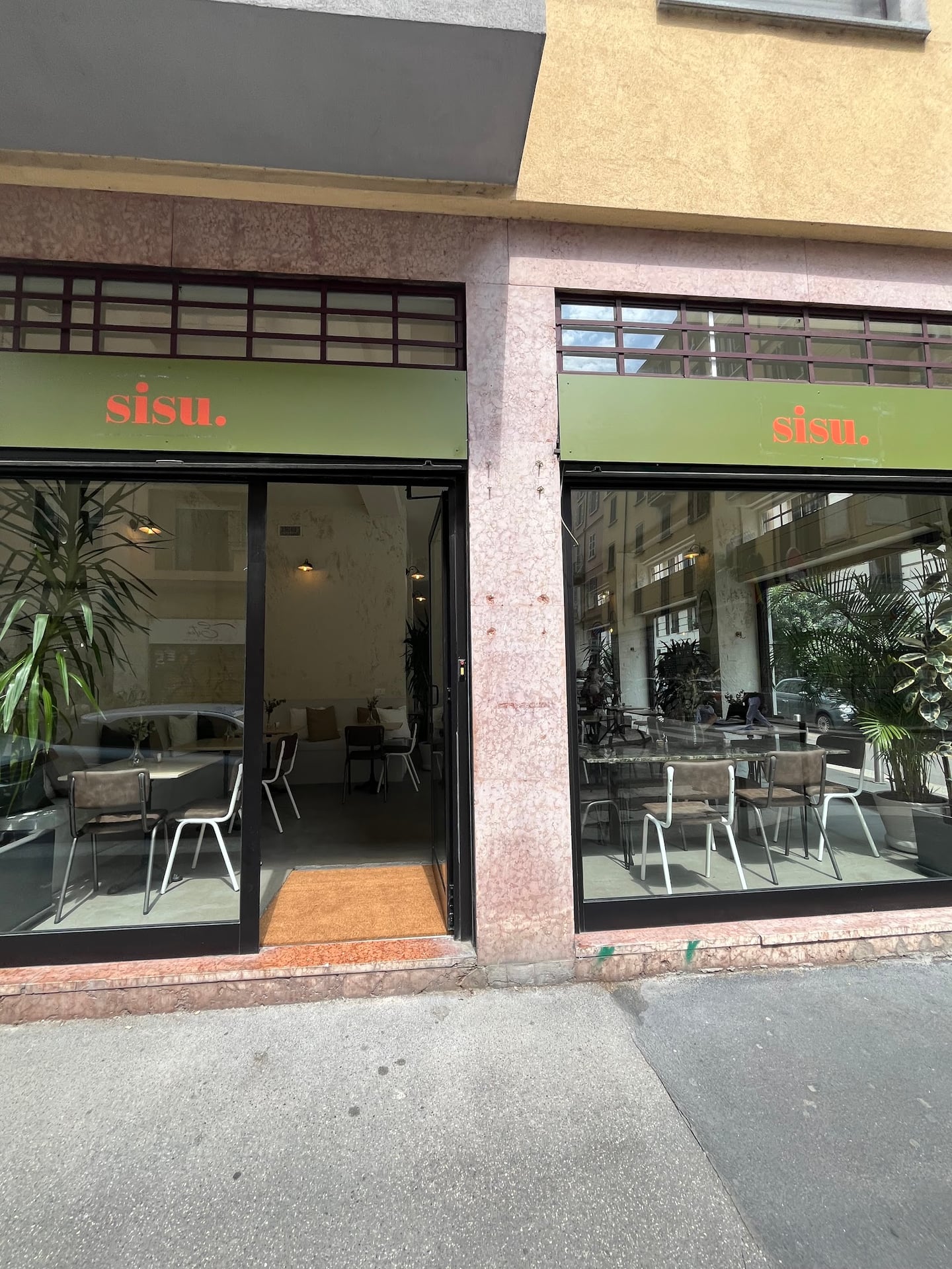 SISU. interior