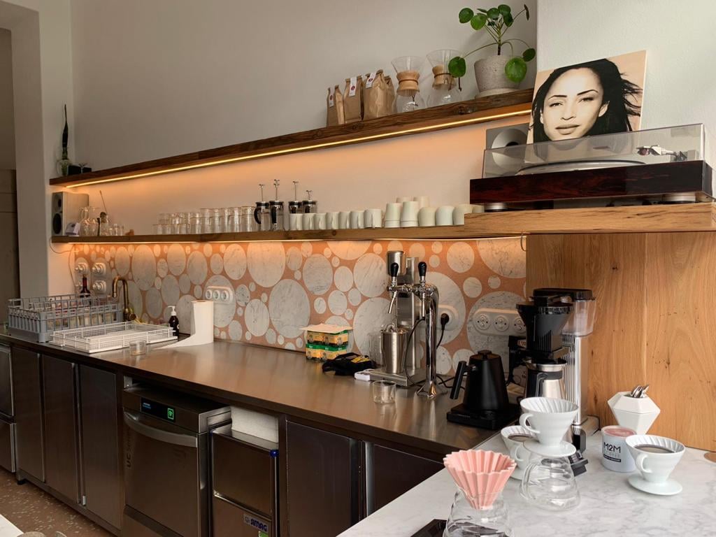 Hotel Beograd Café