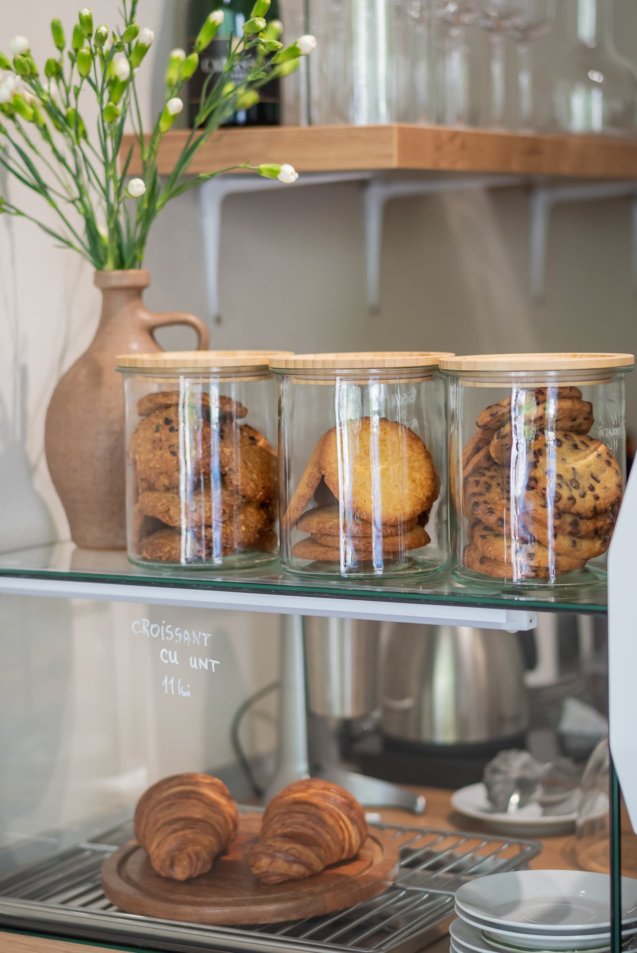 Zato Coffee Shop interior