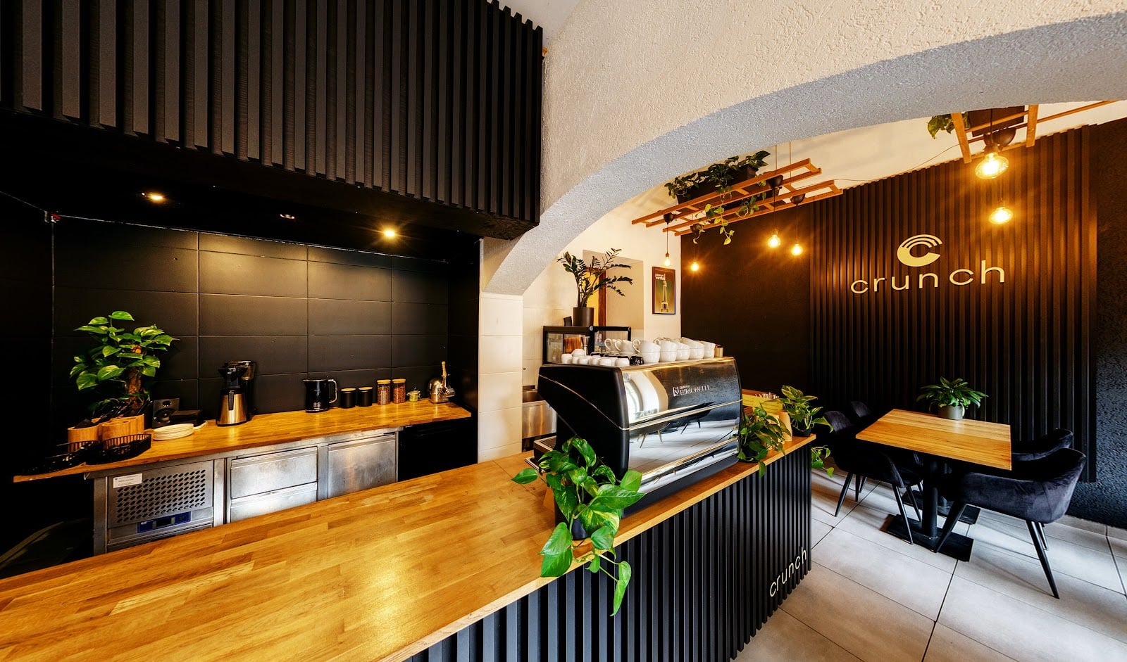 crunch interior