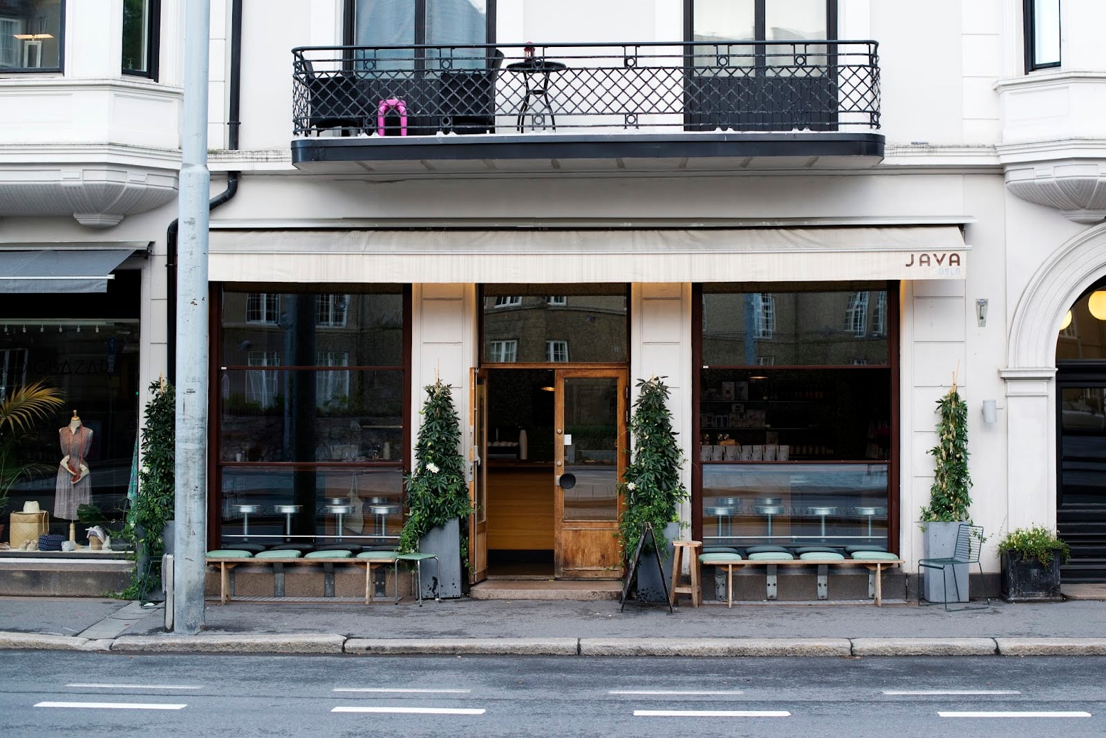 Java espresso & coffee Business AS interior