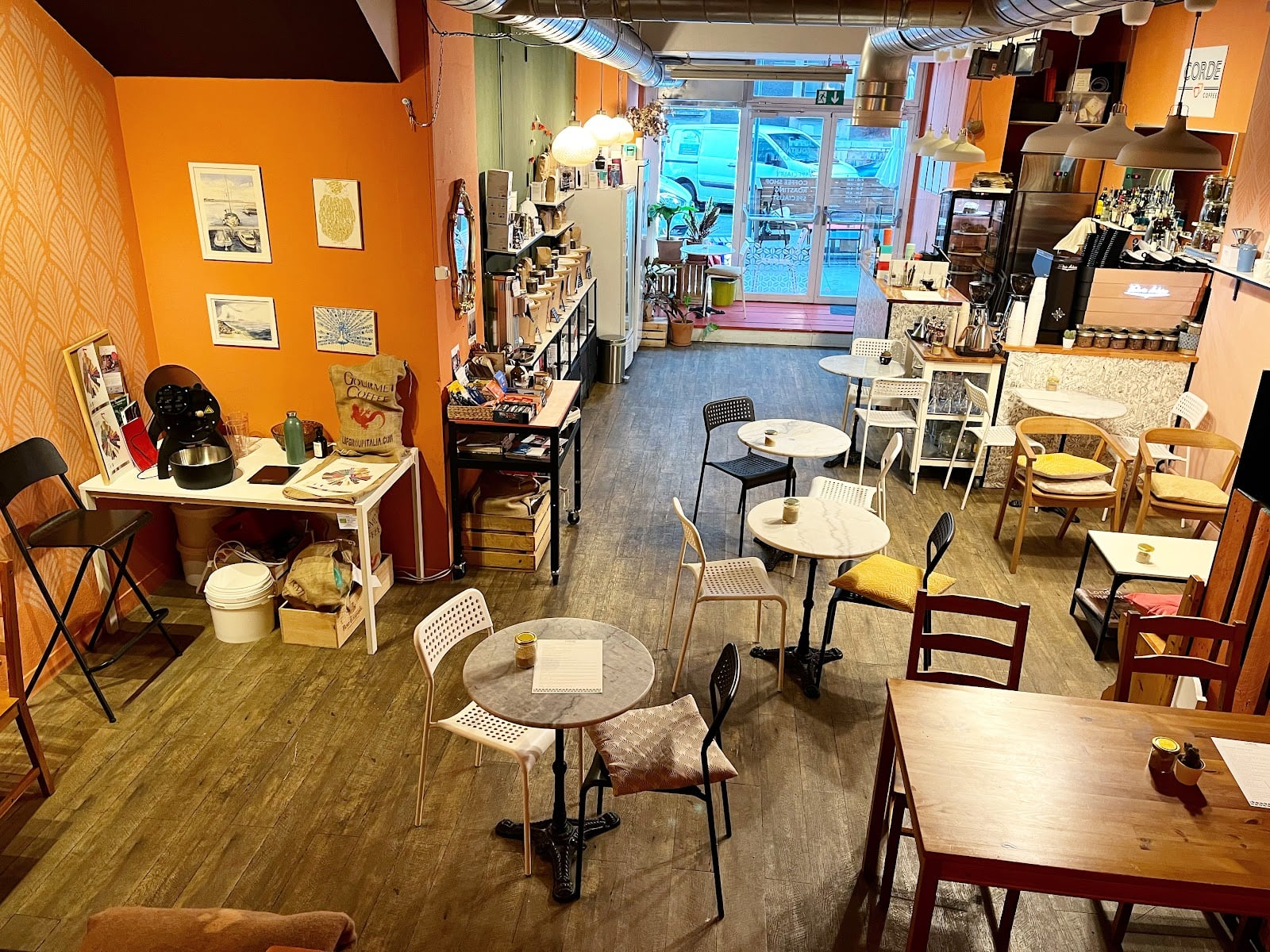 Corde Coffee interior