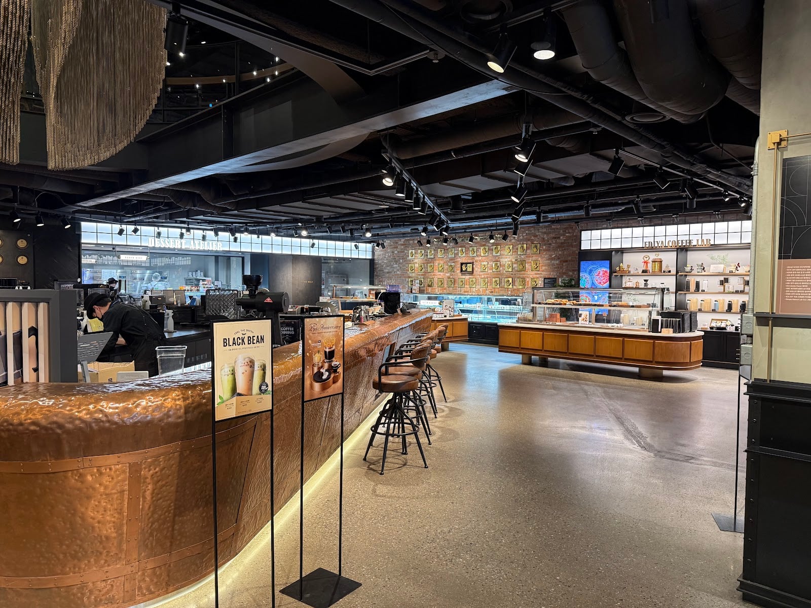 Photo of Ediya Coffee Lab.