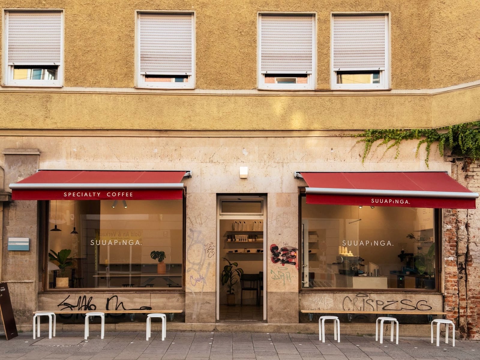 Suuapinga Café - Specialty Coffee interior