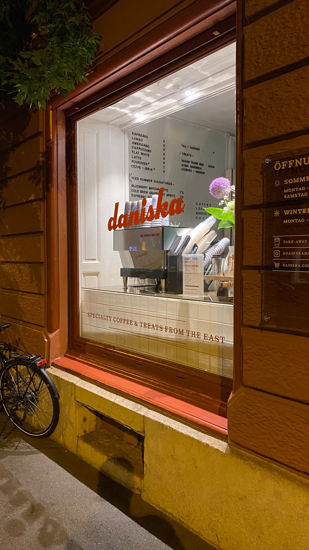 DANISKA | Specialty Coffee & Matcha | Kleinbasel