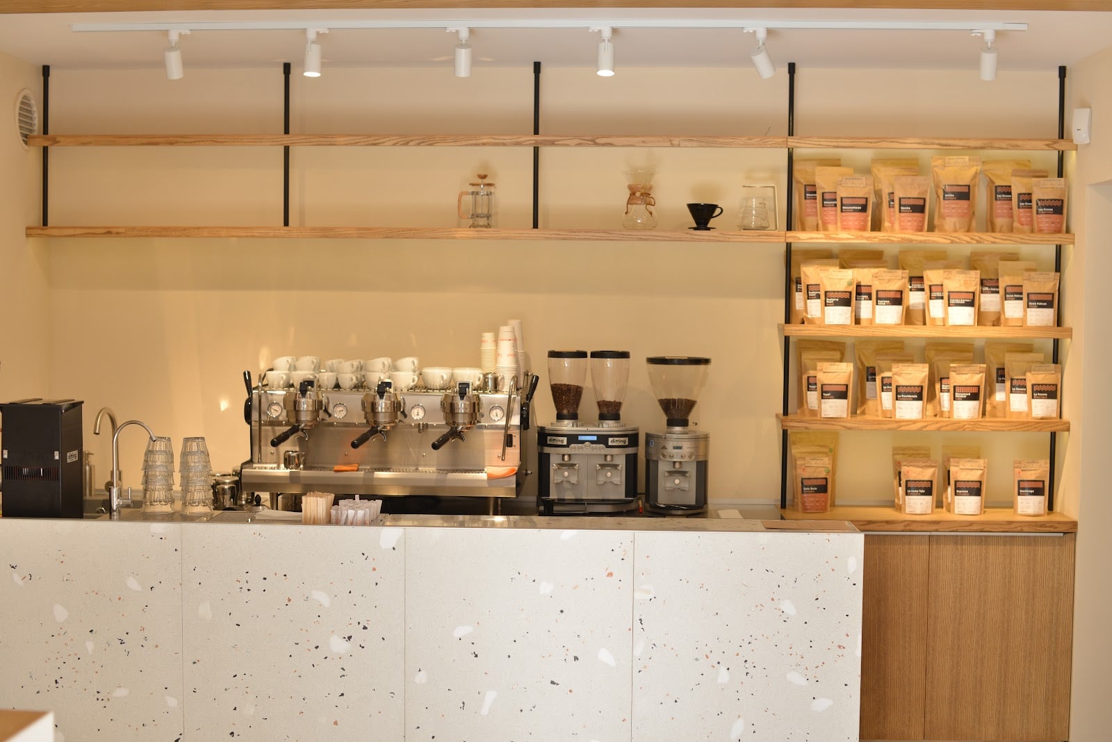 Photo of CAFEBOUTIQUE